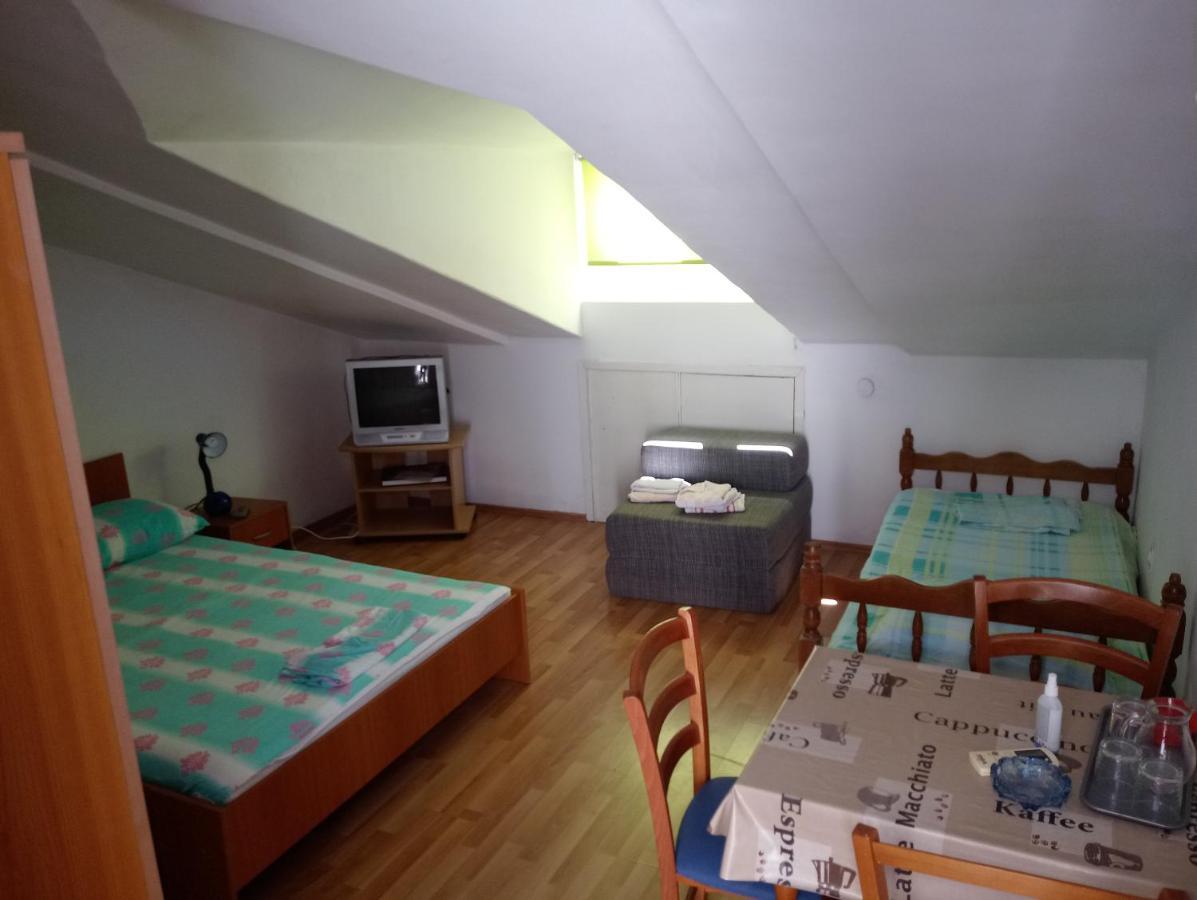 Apartman St3 Hotell Split Eksteriør bilde